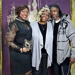 Meet your Posher, Arzo